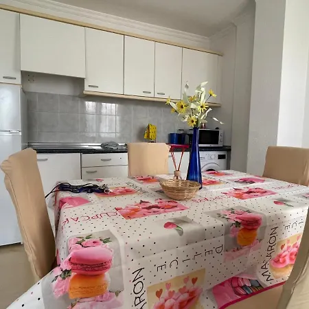 Ocean Sunrise 公寓 *